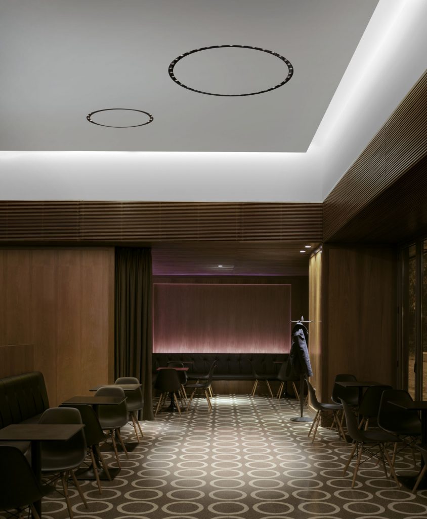 _Images_Architectural_life_CircleofLight_circleoflight_002 _Images_Architectural_life_CircleofLight_circleoflight_002