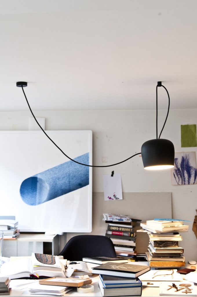 _Images_DECORATIVO_Lifestyle_aim_@Bouroullecstudio_ERB_2013_Flos_Aim_01 _Images_DECORATIVO_Lifestyle_aim_@Bouroullecstudio_ERB_2013_Flos_Aim_01