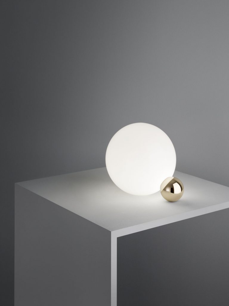 _Images_DECORATIVO_Lifestyle_copycat_©FrankHulsboemer_flos_prototypes_20613_v7 _Images_DECORATIVO_Lifestyle_copycat_©FrankHulsboemer_flos_prototypes_20613_v7
